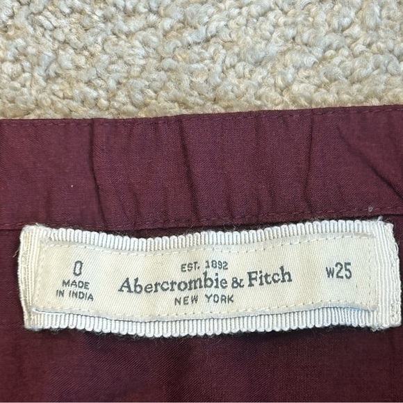 ABERCROMBIE & Fitch maroon burgundy striped sequin beaded velvet mini skirt Sz0 - Picture 9 of 15